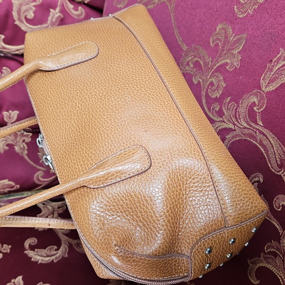 TOD'S  Leather Shoulder Bag - Picture 4 of 14